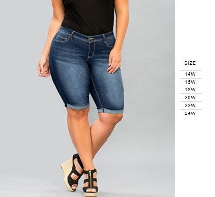 Jean - Bermuda Shorts (Wide Fit)