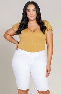 Jean - White Bermuda Shorts (Wide Fit)